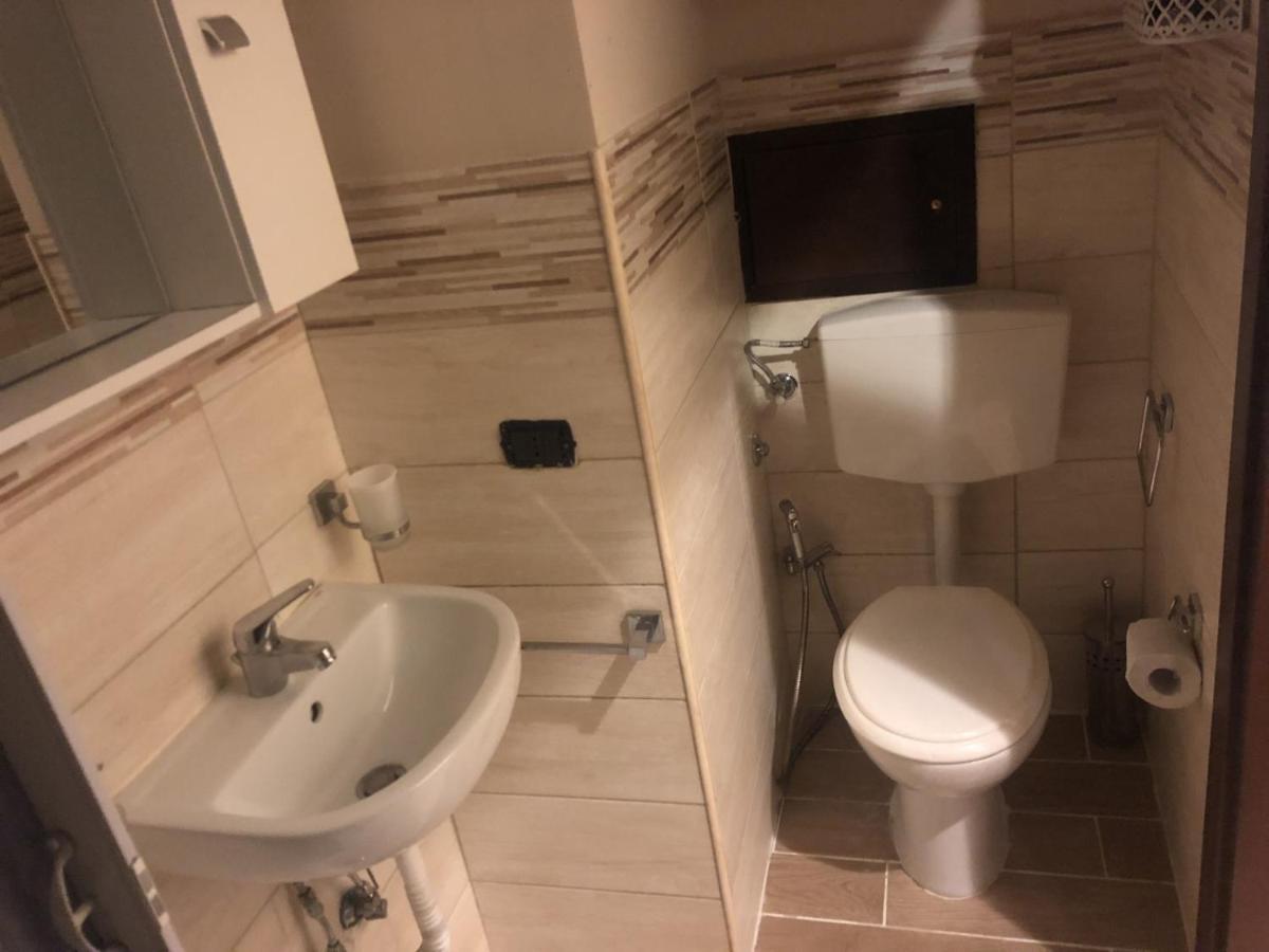 Hotel Roy Nel Cuore Di Napoli Exteriér fotografie