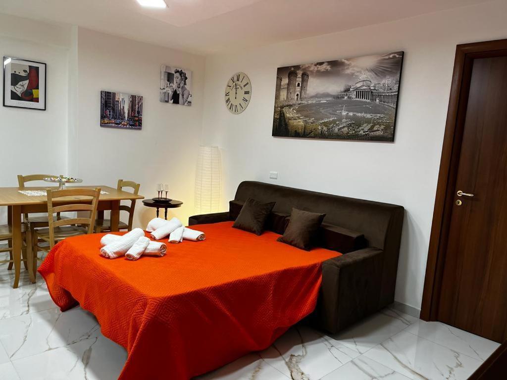 Hotel Roy Nel Cuore Di Napoli Exteriér fotografie